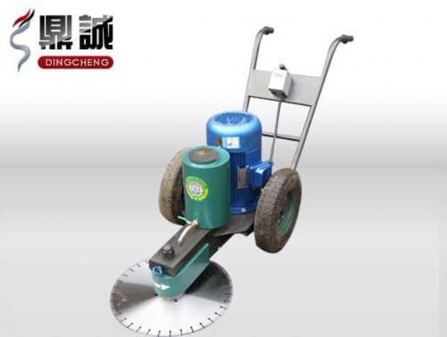 點(diǎn)擊查看詳細(xì)信息<br>標(biāo)題：手推式切樁機(jī) 閱讀次數(shù)：12974